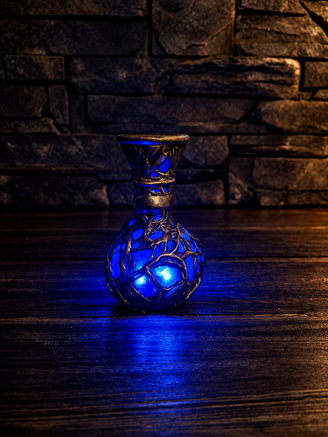 Elden Ring Crimson Tears Flask, Glowing Fantasy Potion Prop, 3D Printed Hand Painted