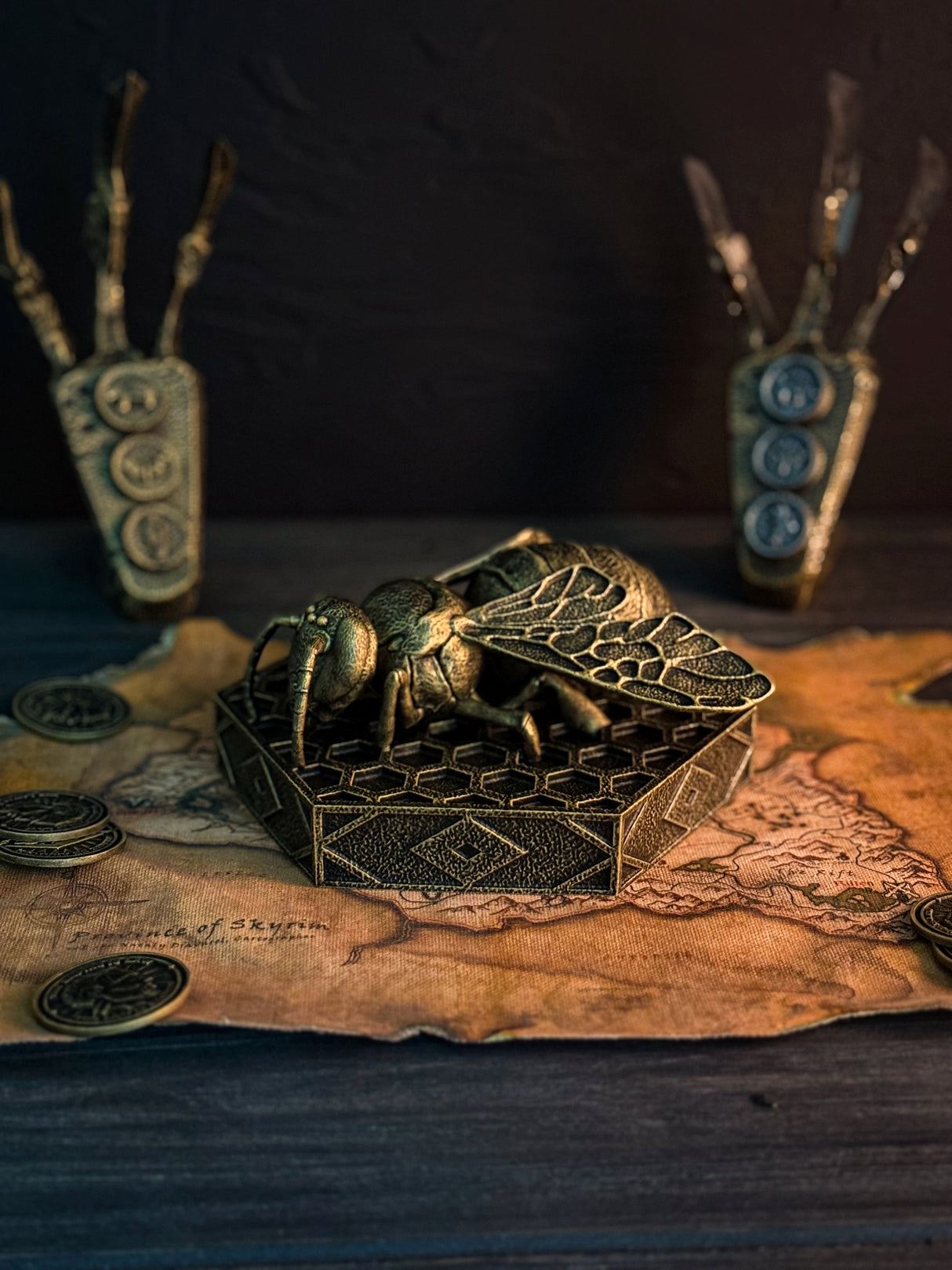 Skyrim Goldenglow Bee Figurine — Thieves Guild Quest Collectible | Handmade Resin Statue