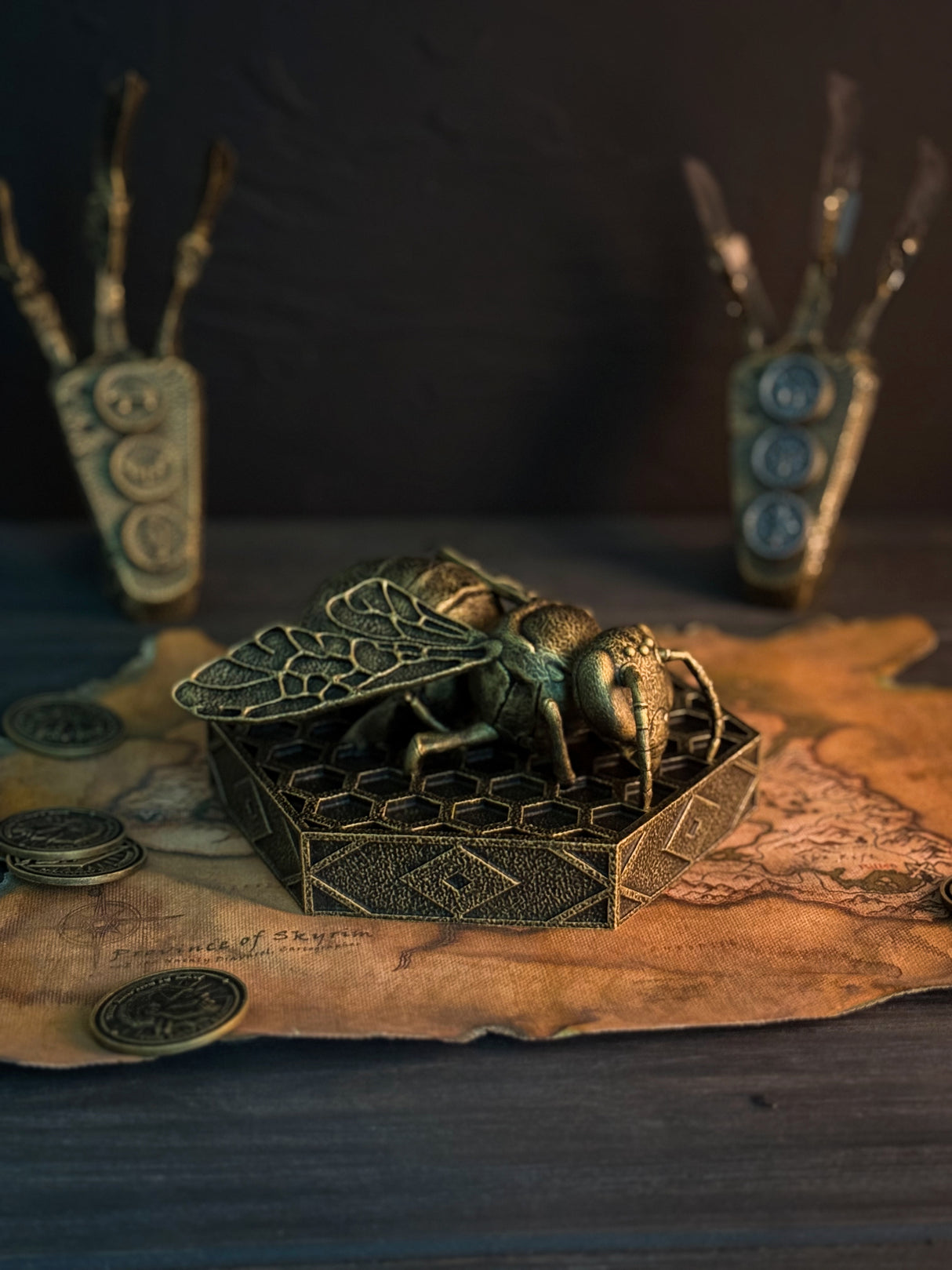 Skyrim Goldenglow Bee Figurine — Thieves Guild Quest Collectible | Handmade Resin Statue