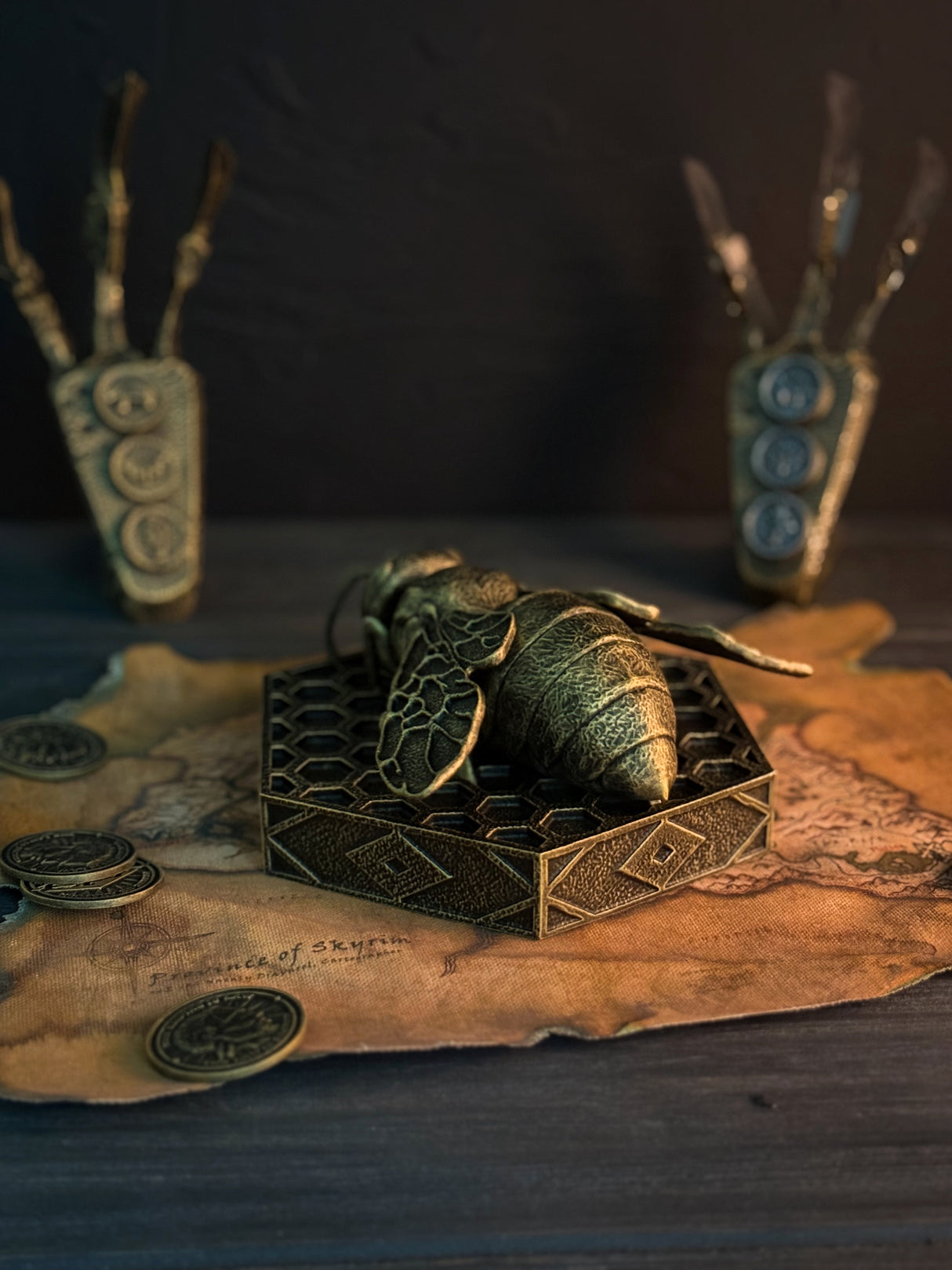 Skyrim Goldenglow Bee Figurine — Thieves Guild Quest Collectible | Handmade Resin Statue