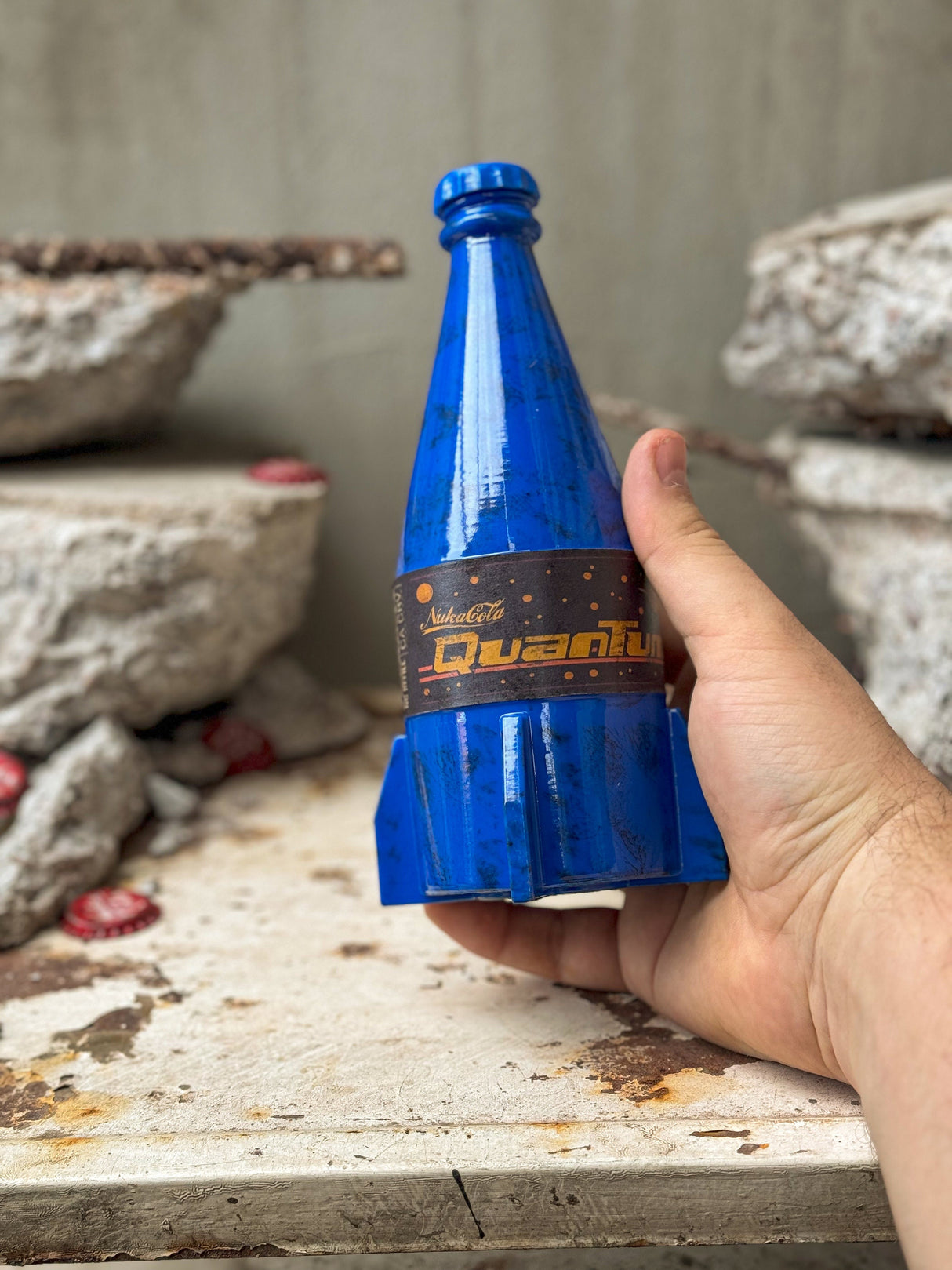 Nuka-Cola Quantum Bottle Night Light, Fallout inspired LED Lamp, Fan Art Replica, Artifact