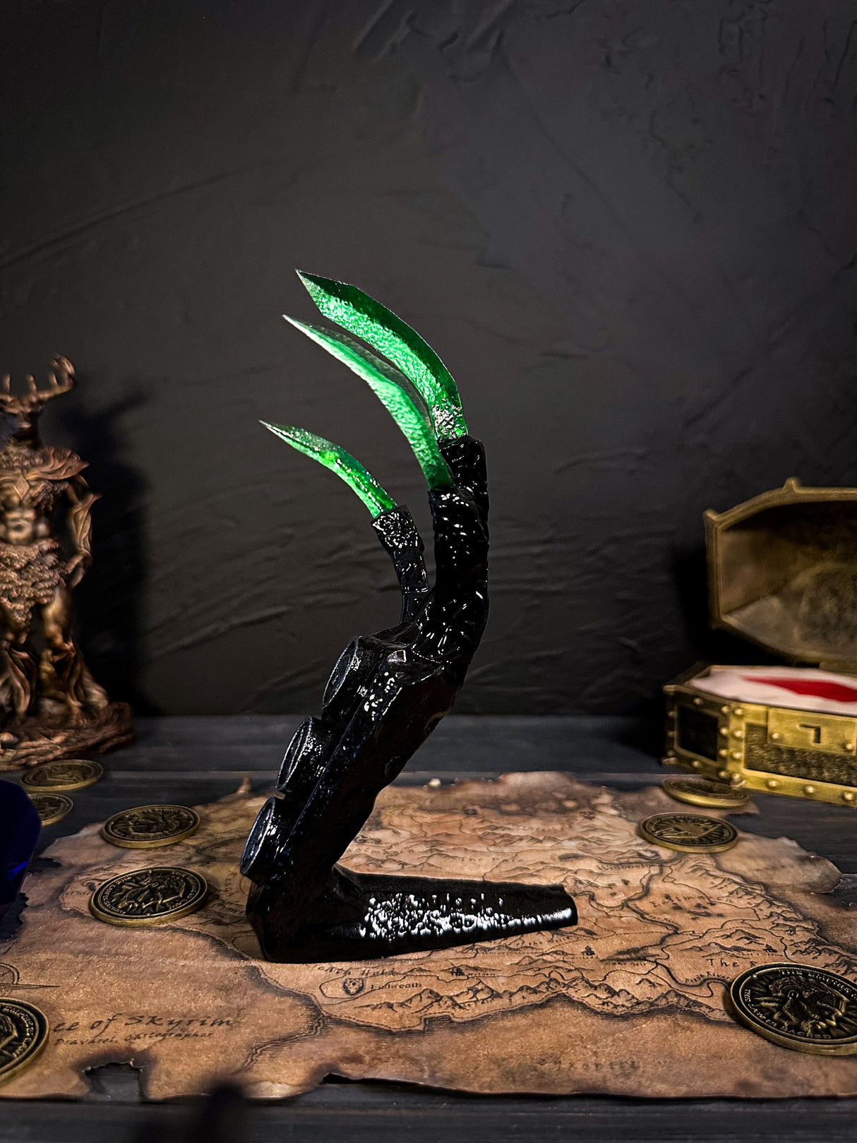 Emerald Dragon Claw, Correct Combanation, Skyrim Artifact, The Elder Scrolls V Decor, Cosplay, Gift for Fans