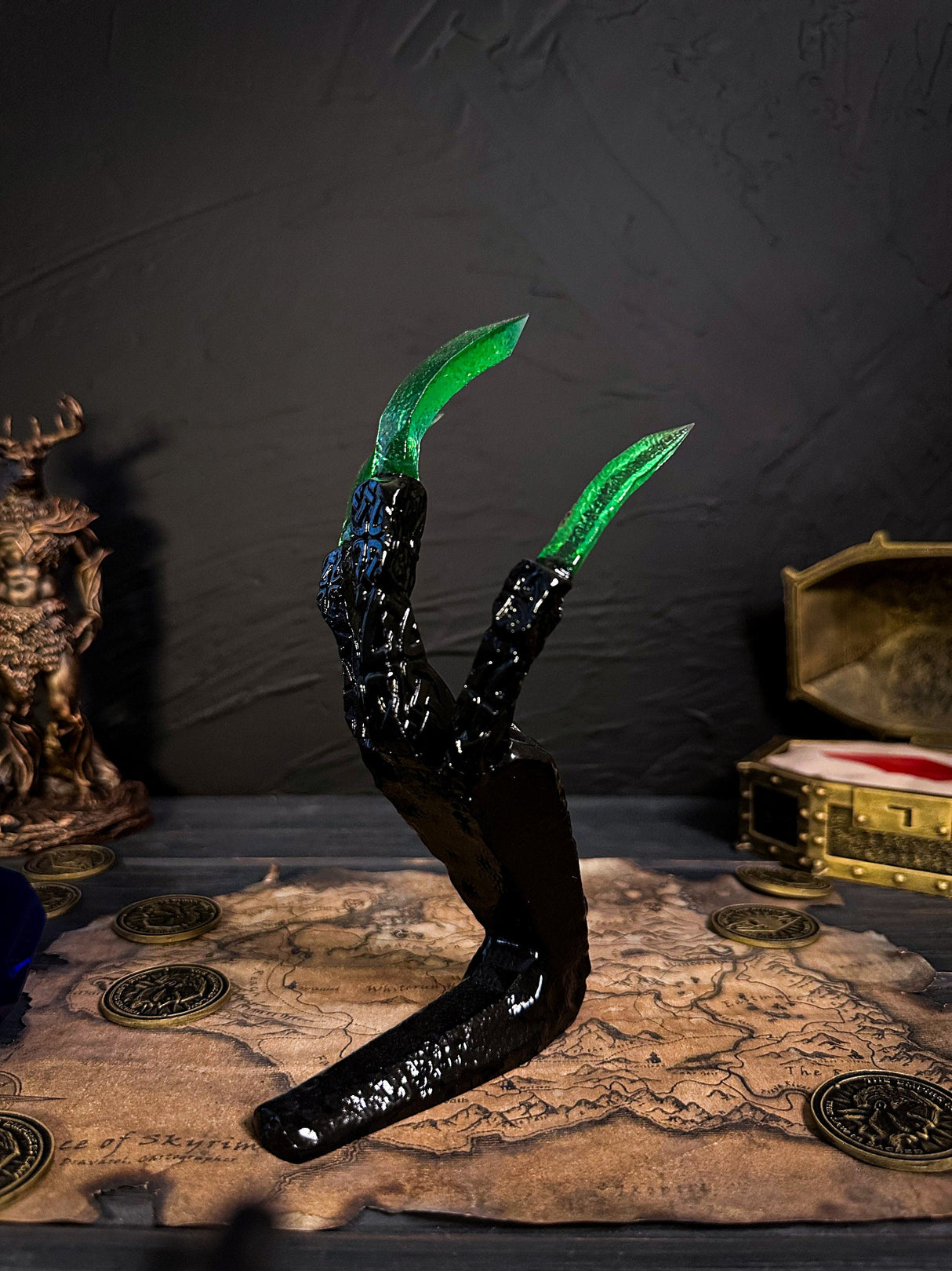 Emerald Dragon Claw, Correct Combanation, Skyrim Artifact, The Elder Scrolls V Decor, Cosplay, Gift for Fans