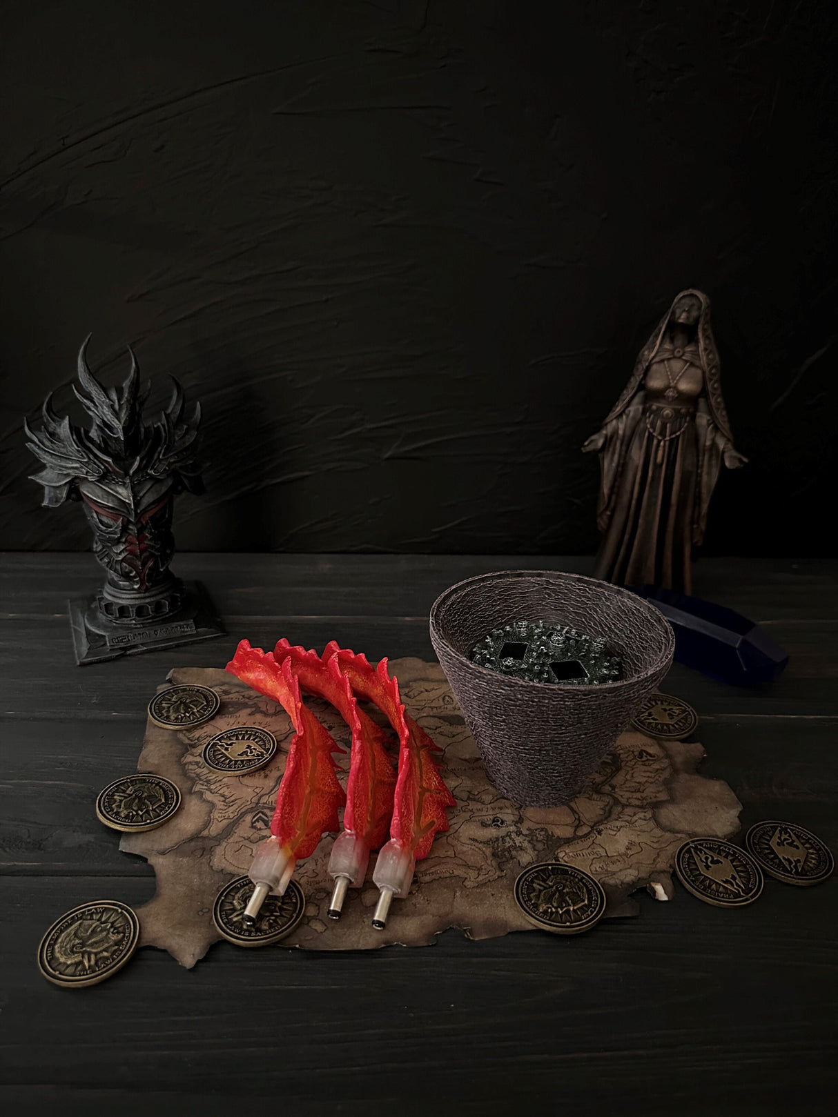 Crimson Nirnroot Night Light, Skyrim Replica, Elder Scrolls V Alchemy Ingredient, LED Artifact