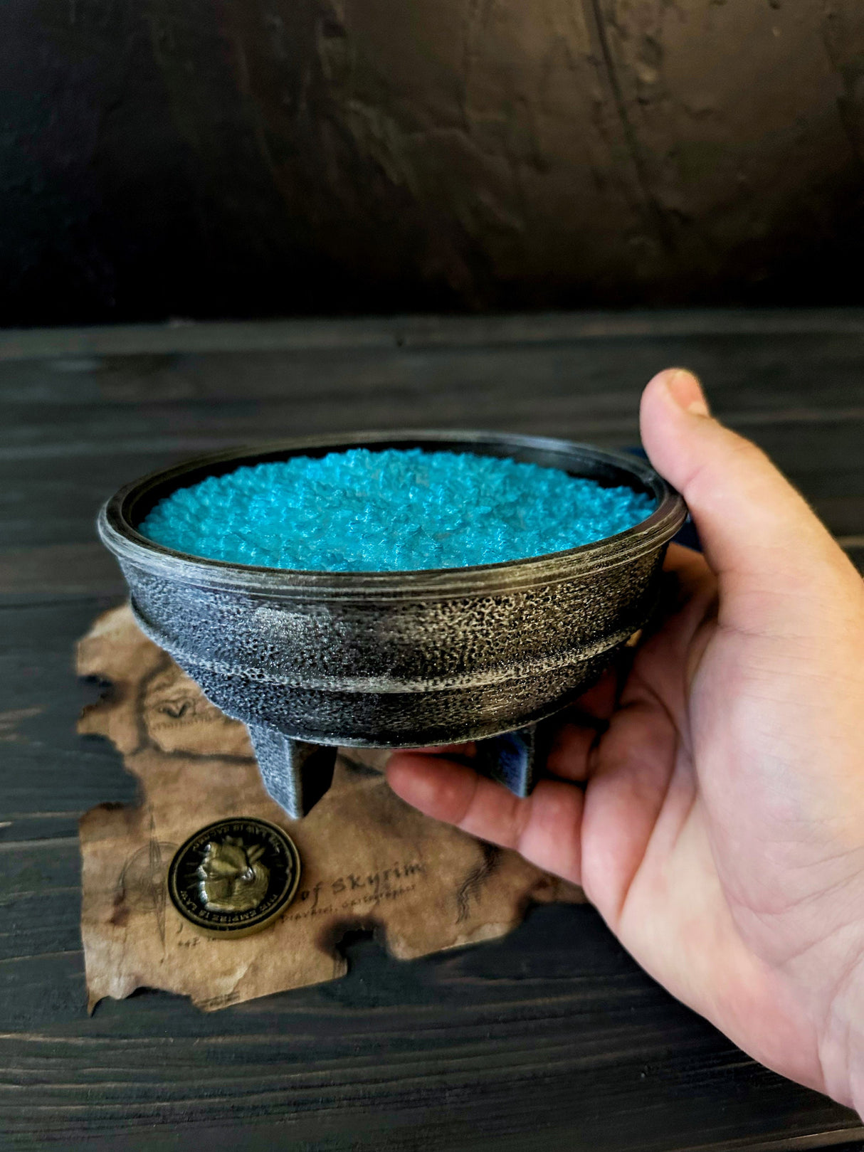 Skyrim Frost Salts, The Elder Scrolls V Inspired, Alchemical Ingredient for Potions, Twinkling Effect Lights, Artifact