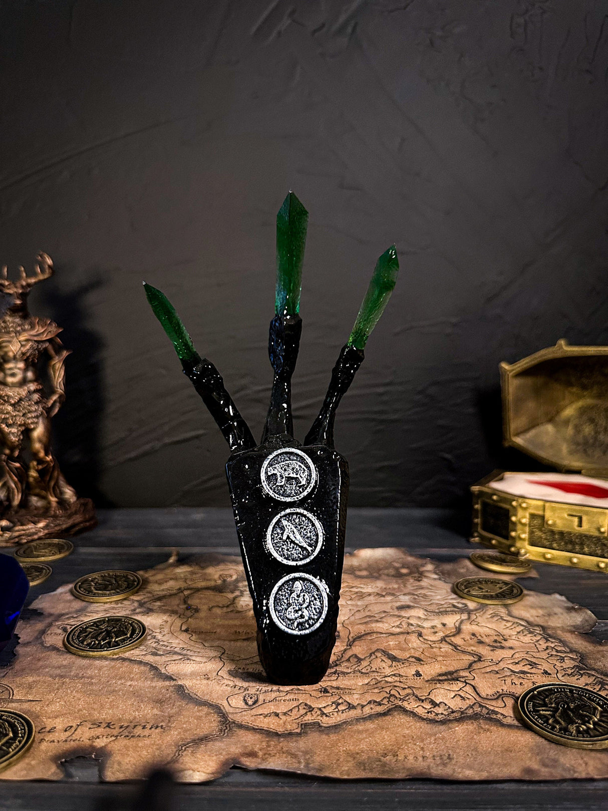 Emerald Dragon Claw, Correct Combanation, Skyrim Artifact, The Elder Scrolls V Decor, Cosplay, Gift for Fans