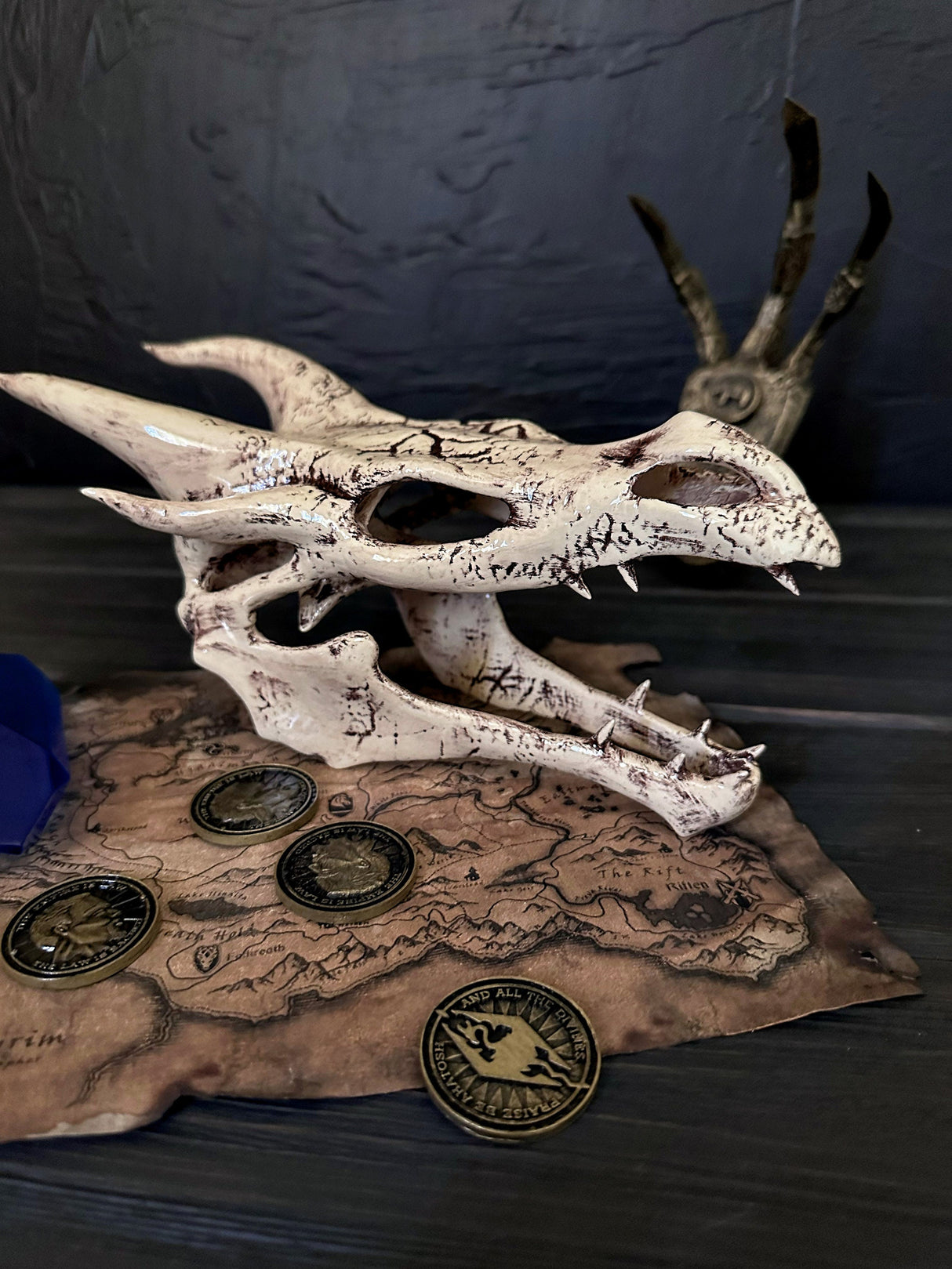 Ivory Dragon Skull Skyrim, The Elder Scrolls V Artifact, Skyrim Cosplay and Decor