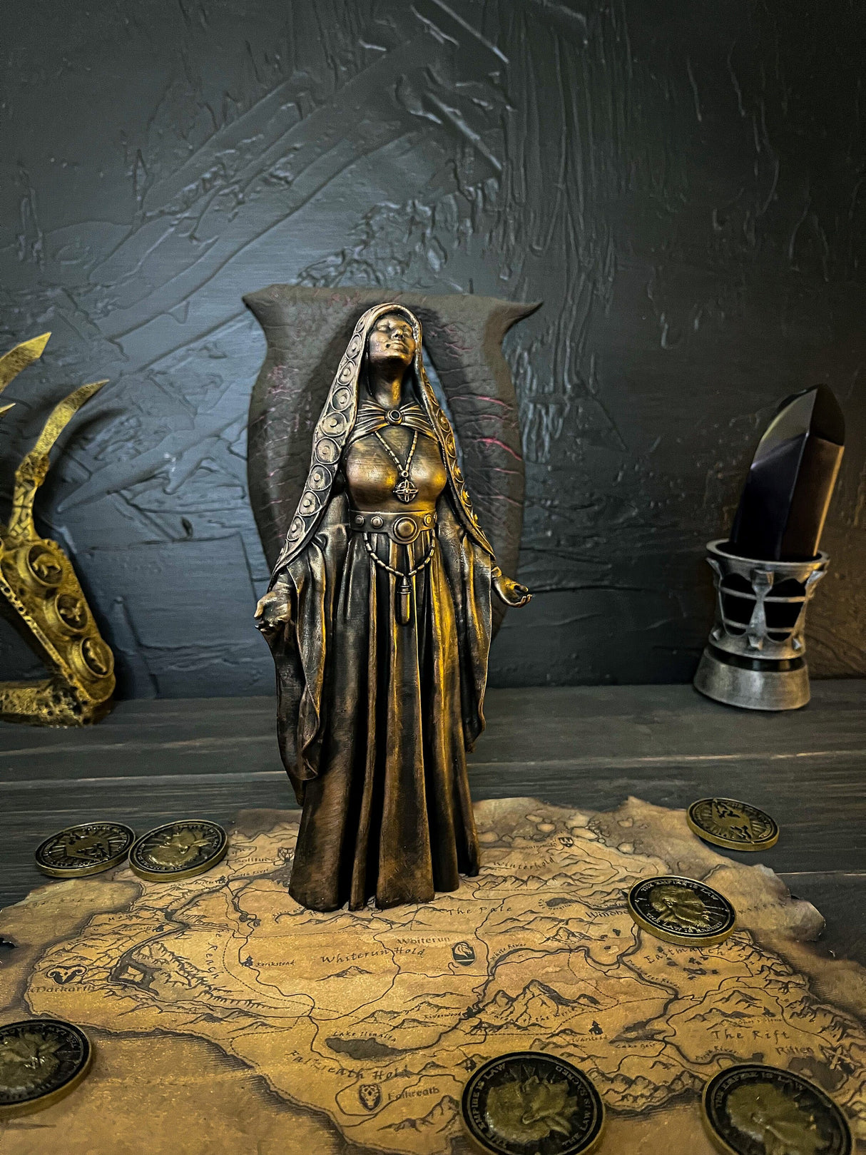 Mara Statue Skyrim, The Elder Scrolls V Decor and Cosplay, Goddess of the Nine Divines, Mother-Goddess, Goddess of Love, Mara Figurine