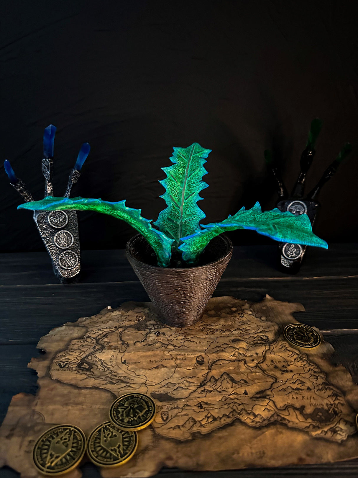 Nirnroot Night Ligh, Skyrim Inspired, The Elder Scrolls V Alchemy Ingredient, LED Artifact