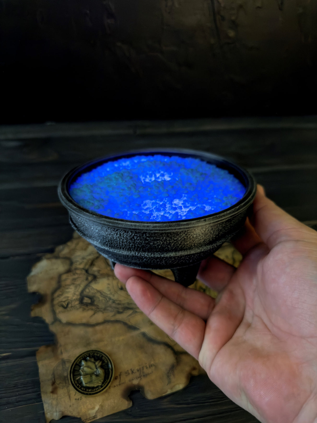 Skyrim Frost Salts, The Elder Scrolls V Inspired, Alchemical Ingredient for Potions, Twinkling Effect Lights, Artifact