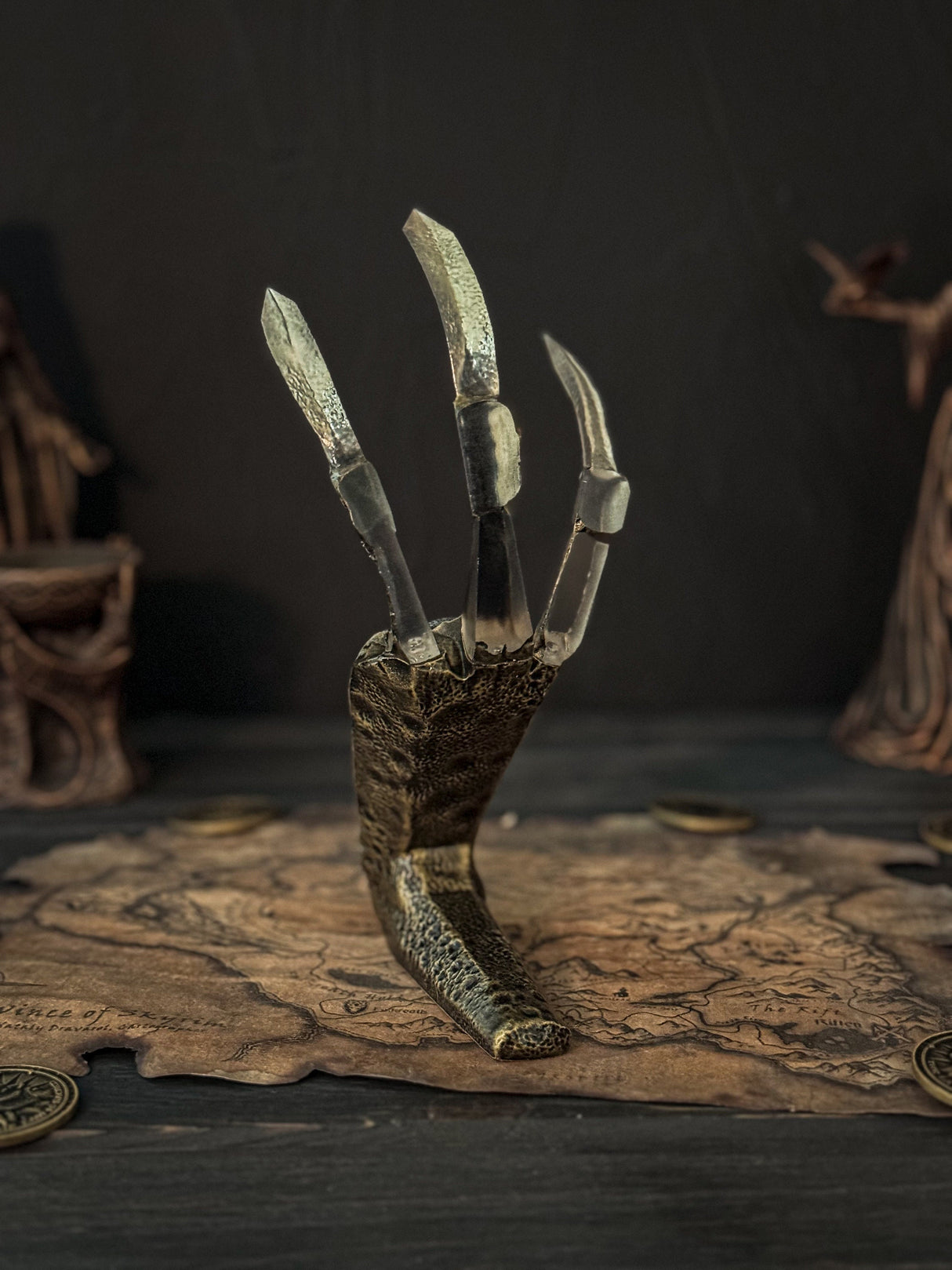 Skyrim Diamond Dragon Claw, Cosplay, The Elder Scrolls V, Artifact, Dragon Claw, TES, Skyrim Home and Office Decor