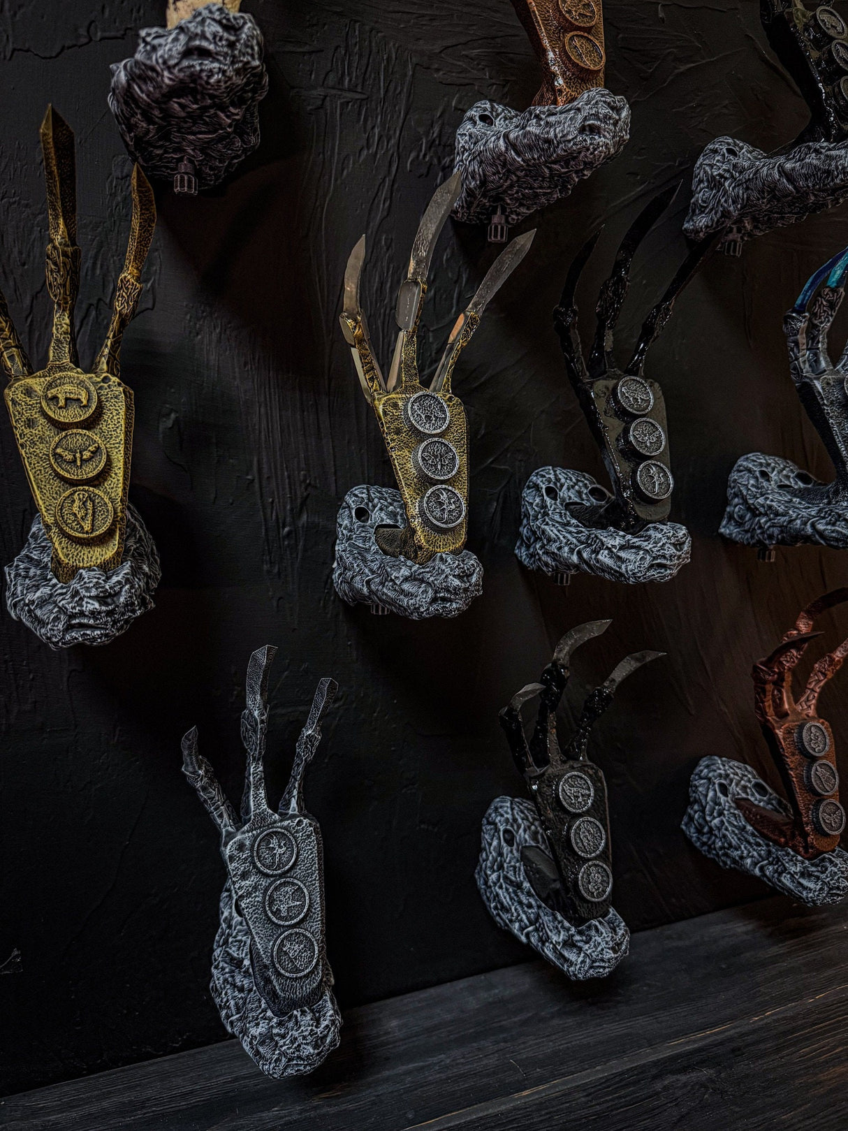 Wall Mounts for Dragon Claws, Set of Mounts, Skyrim Inspired, The Elder Scrolls V, Artifact, Home and Office Decor, Wall Hangings