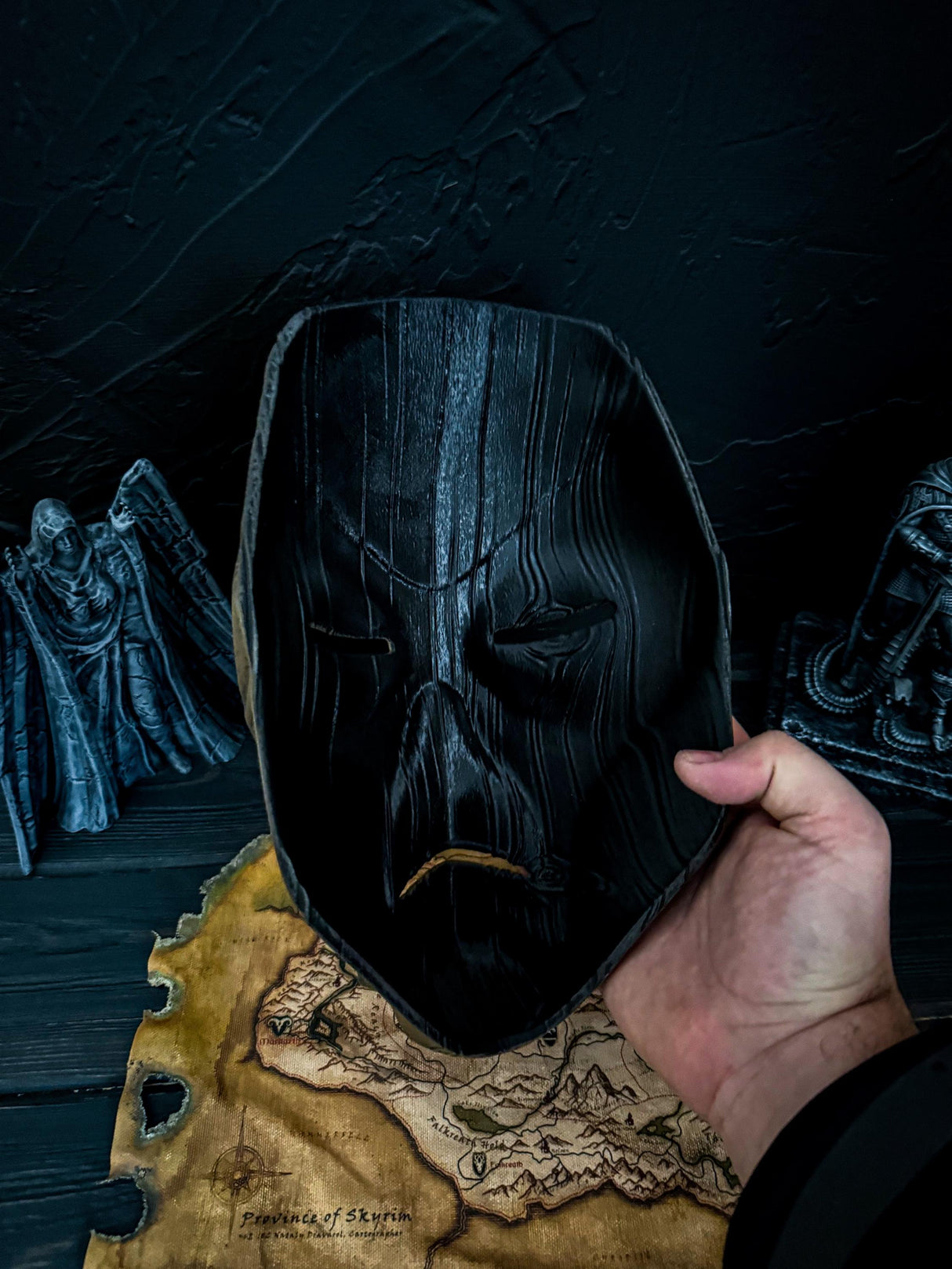 Skyrim Dragon Priest Mask, Wooden Mask, Skyrim Inspired, The Elder Scrolls Replica, Cosplay and Wall Decor