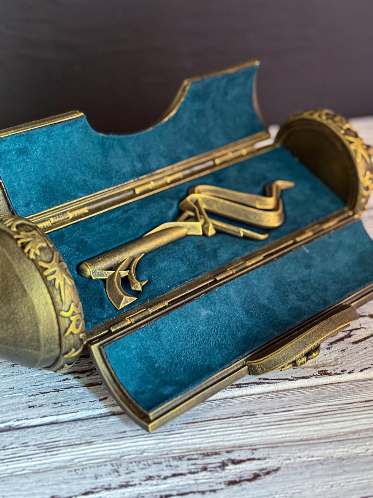 Port Key Inspired by Hogwarts Legacy, Magical Artefact, Vault Key, hogwarts legacy portkey container