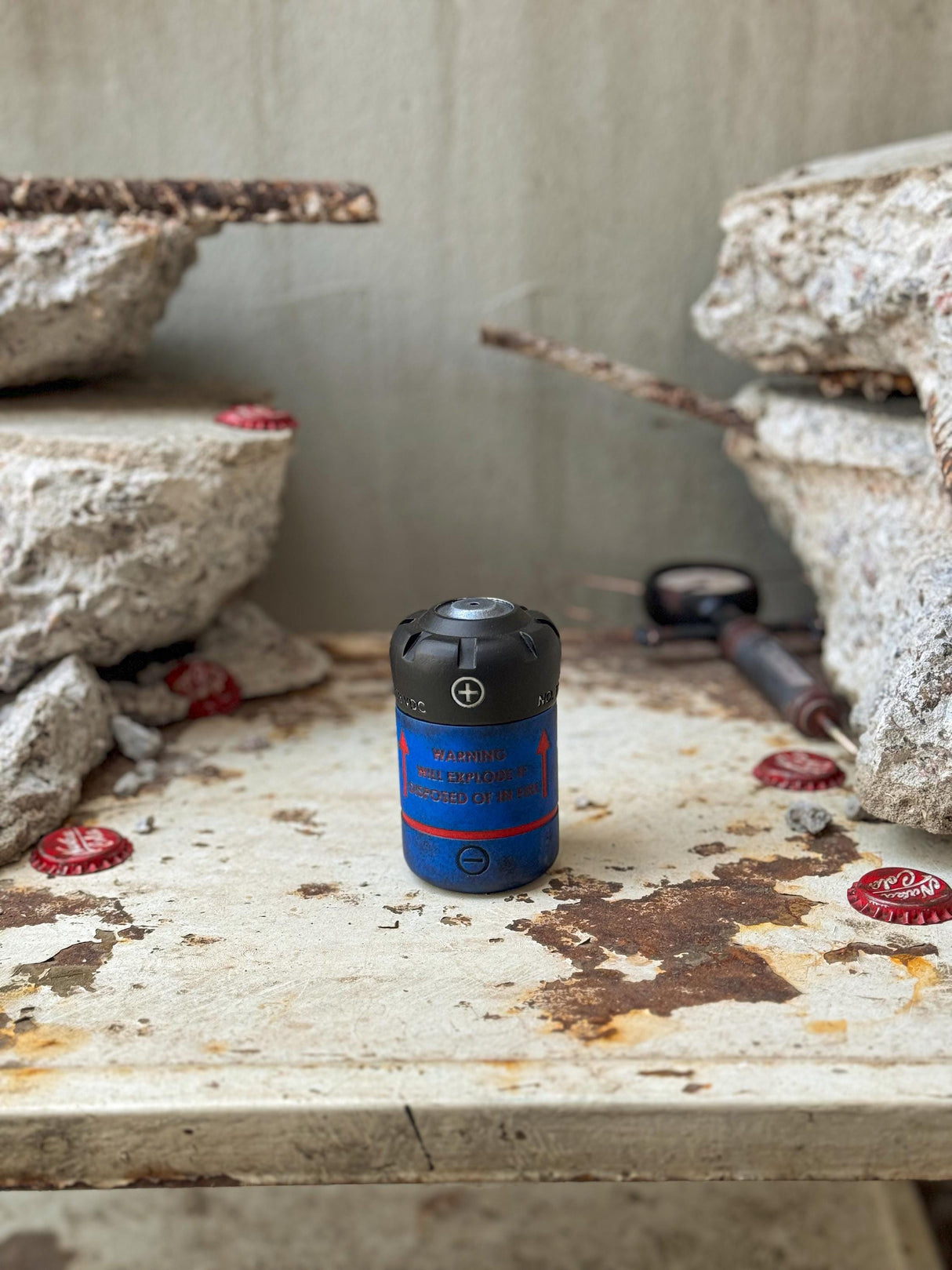 Weathered Ammunition Set From Fallout with Black Colored Lids, Fallout Fusion Cell, Cryo Cell, Electron Charge Pack Stash Containers