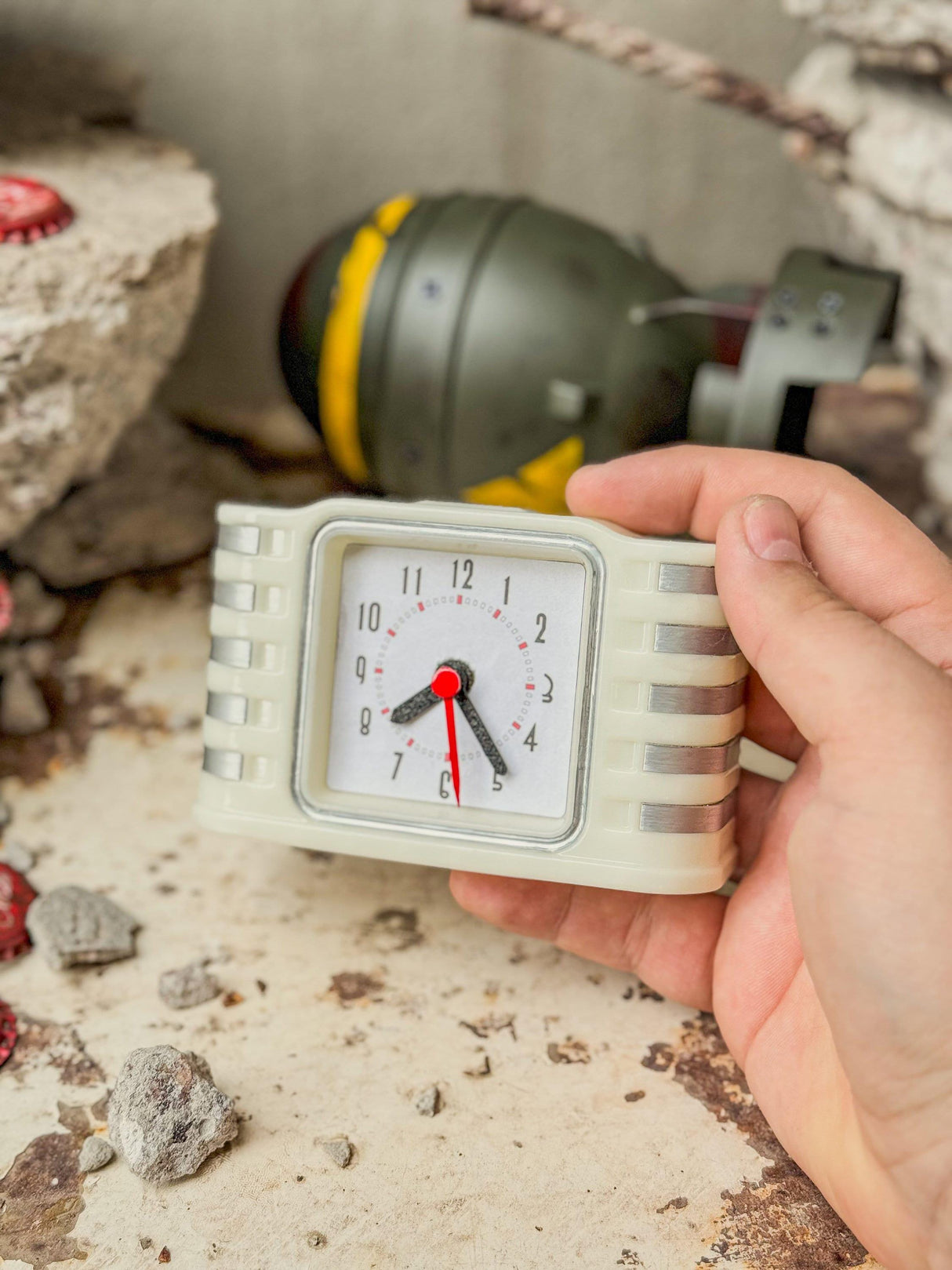 Fallout retro alarm clock, fallout decor and cosplay, artifact from the wasteland, gift for fans, fallout inspired