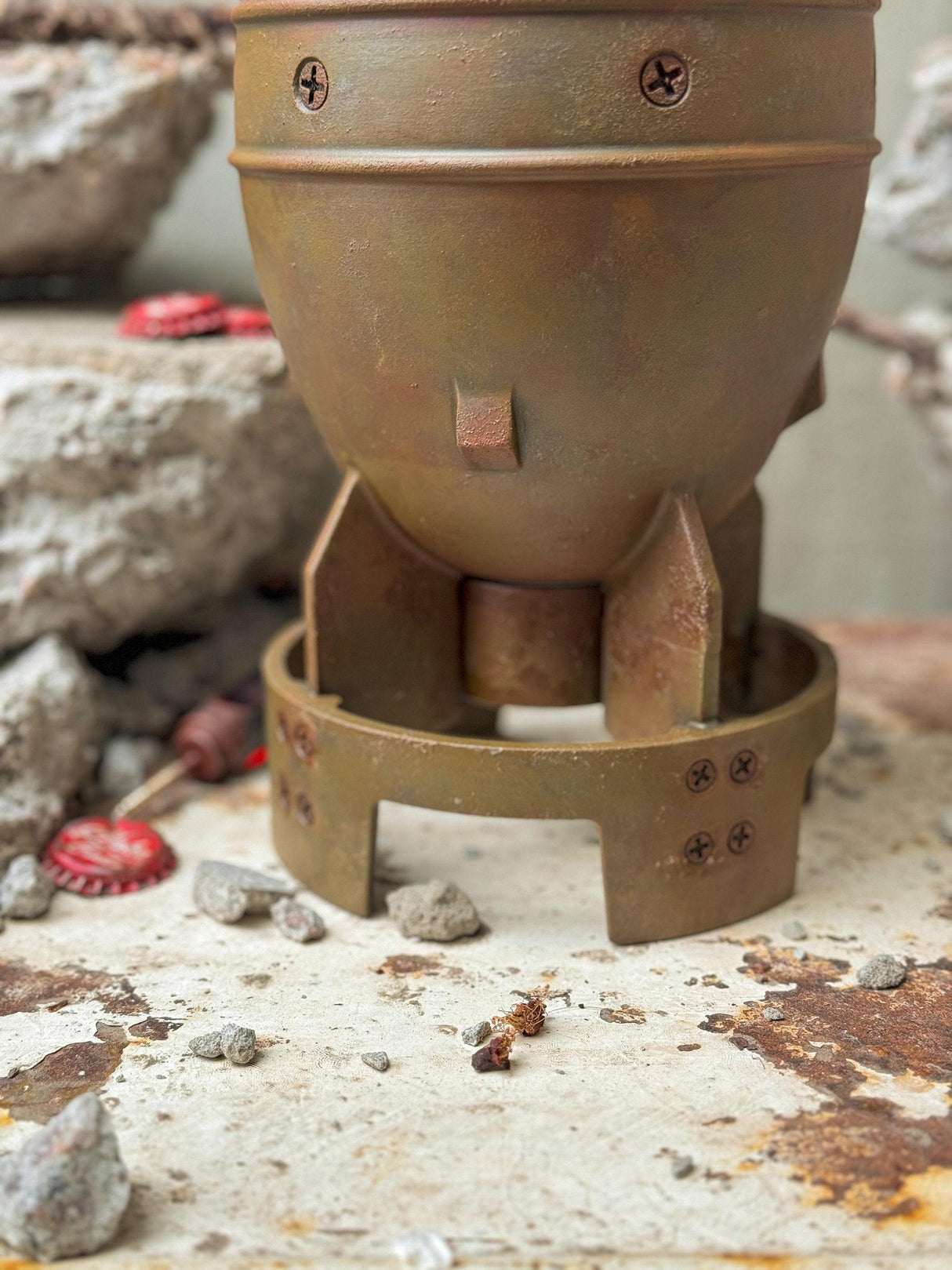 Fallout weathered mini nuke container, mini nuke replica, fallout props, fallout inspired