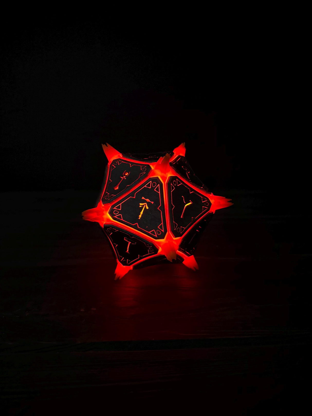 Glowing Mysterious Artefact, Baldur's Gate Replica, Nightlight Artifact, Led-lights Figurine