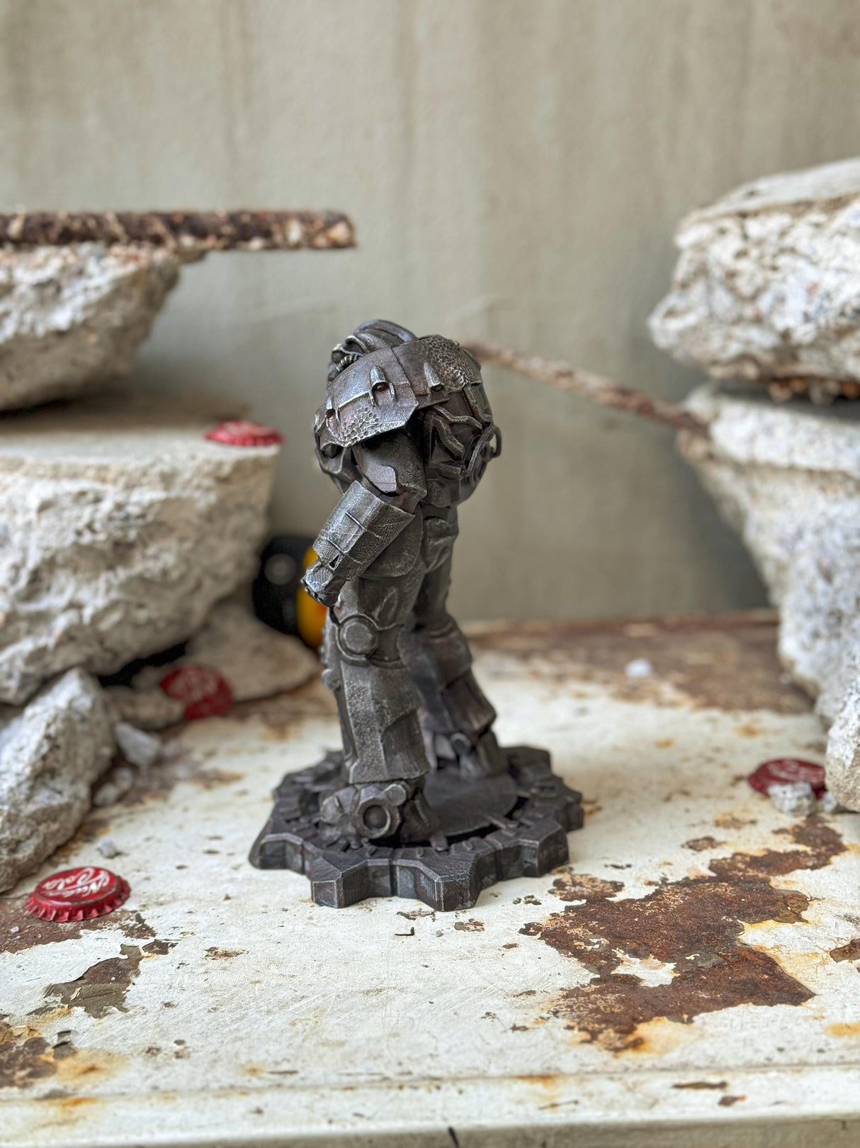Fallout X-01 Power Armor Weathered Model , Fallout Decor and Props, Fallout Sculpture