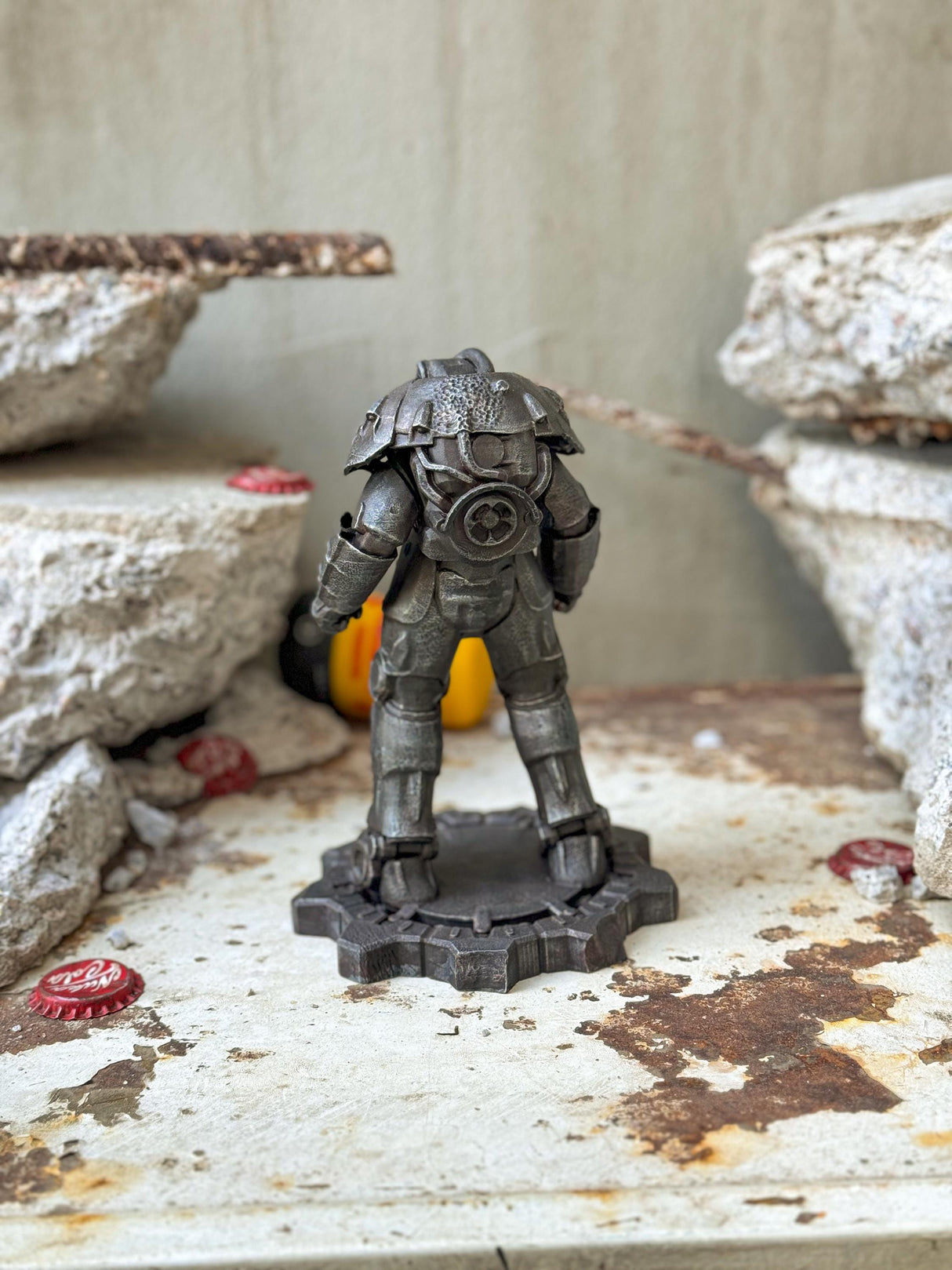 Fallout X-01 Power Armor Weathered Model , Fallout Decor and Props, Fallout Sculpture