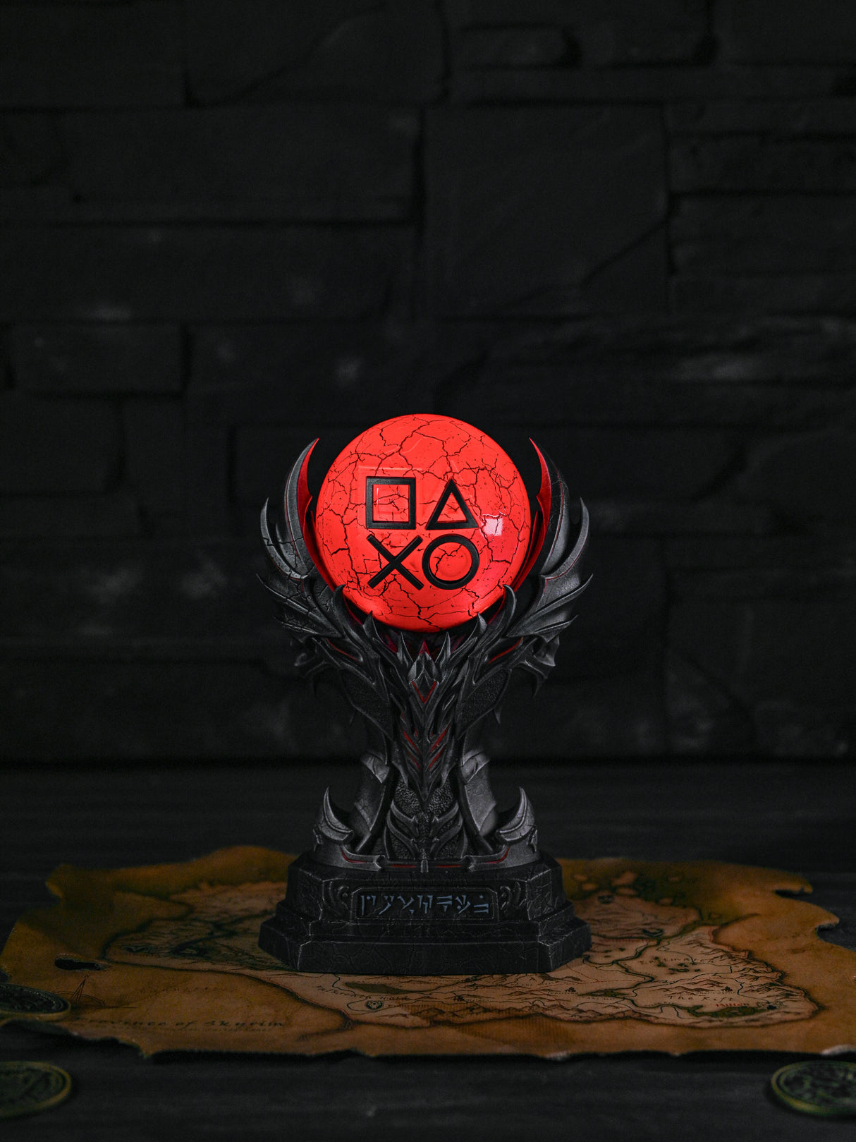 Skyrim Daedric Armor PS Trophy – Crimson Soul LED Edition