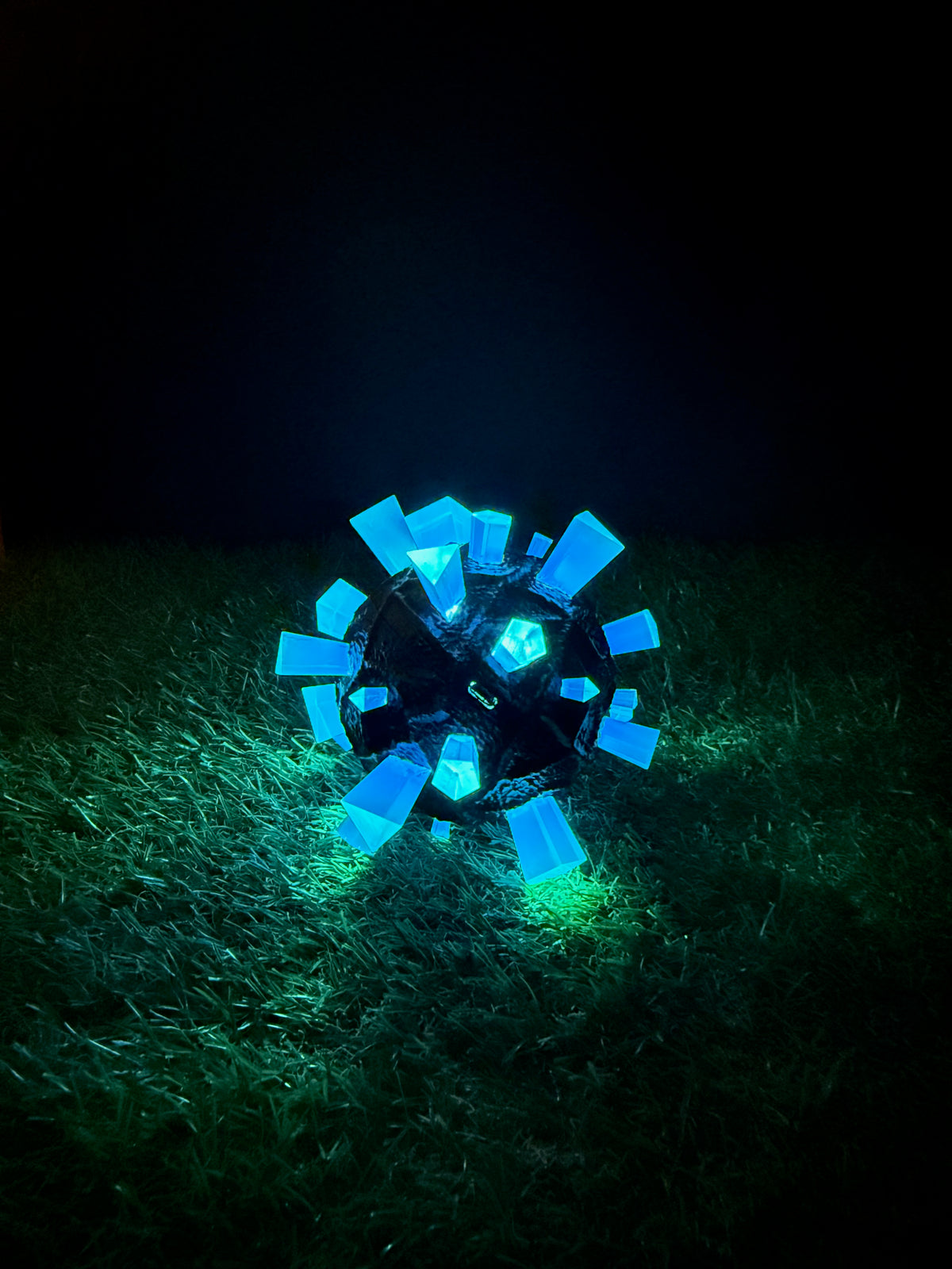 S.T.A.L.K.E.R. 2 Compass Artifact Replica, blue-cyan, LED Light Up Zone Artifact, Stalker Collectible Decor
