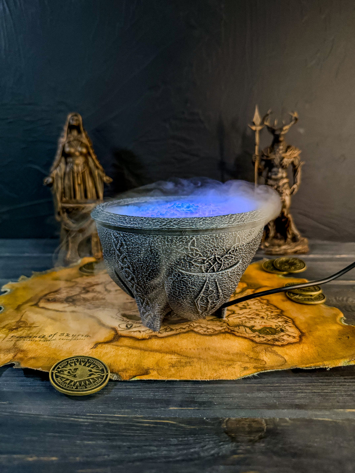 Frost salts humidifier, aroma diffuser, glowing oil diffuser, night light from skyrim, home and office decor, led artifact