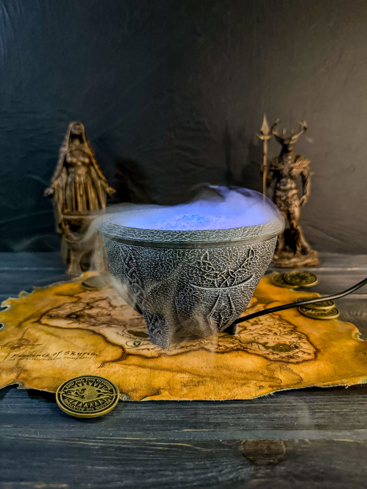 Frost salts humidifier, aroma diffuser, glowing oil diffuser, night light from skyrim, home and office decor, led artifact