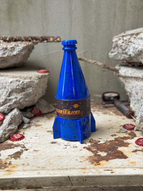 Nuka-Cola Quantum Bottle Night Light, Fallout inspired LED Lamp, Fan Art Replica, Artifact
