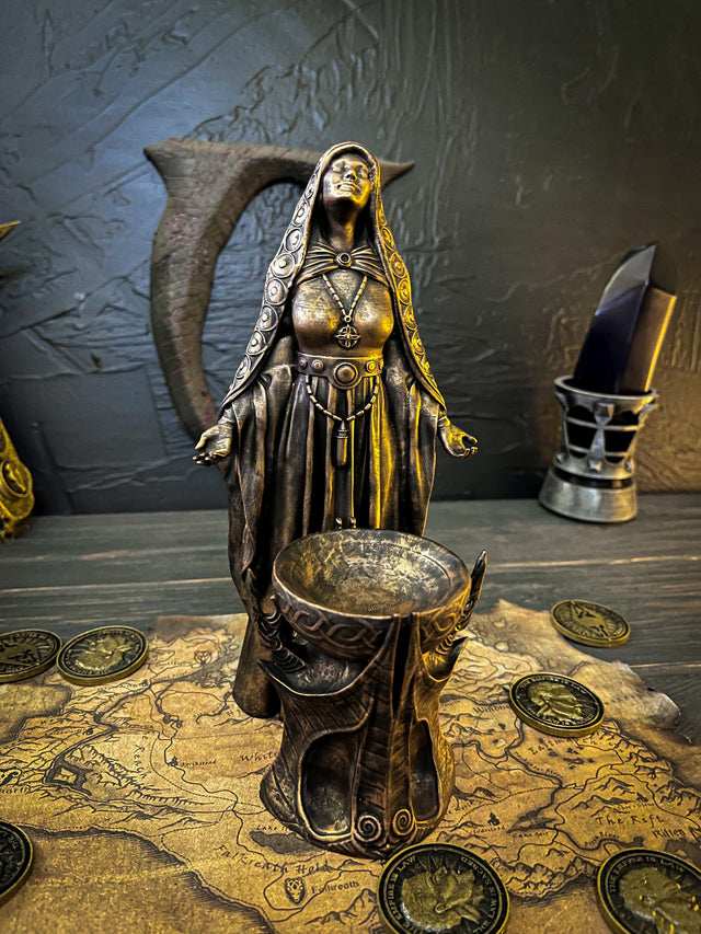 Mara Statue Skyrim, The Elder Scrolls V Decor and Cosplay, Goddess of the Nine Divines, Mother-Goddess, Goddess of Love, Mara Figurine