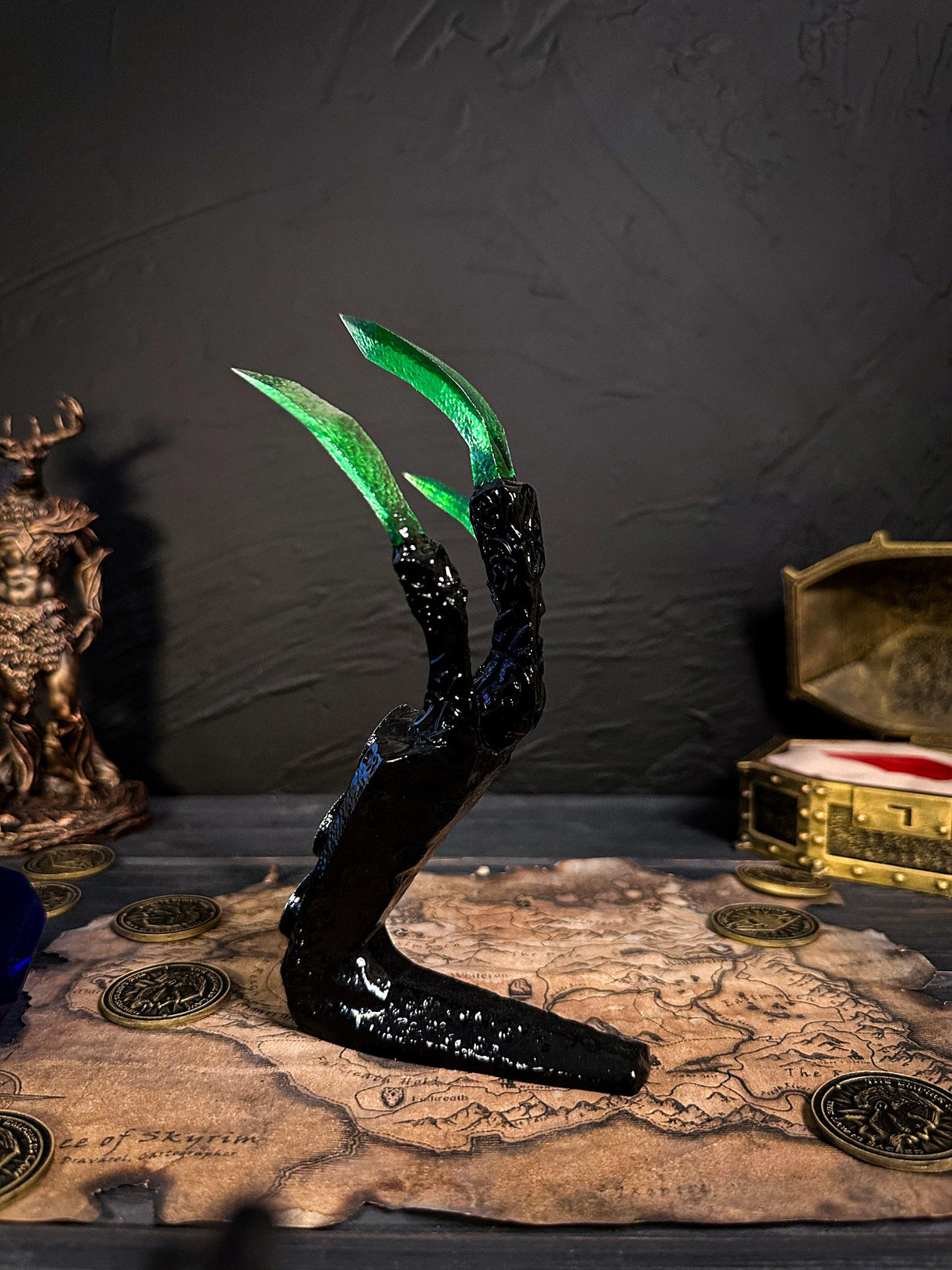 Emerald Dragon Claw, Correct Combanation, Skyrim Artifact, The Elder Scrolls V Decor, Cosplay, Gift for Fans