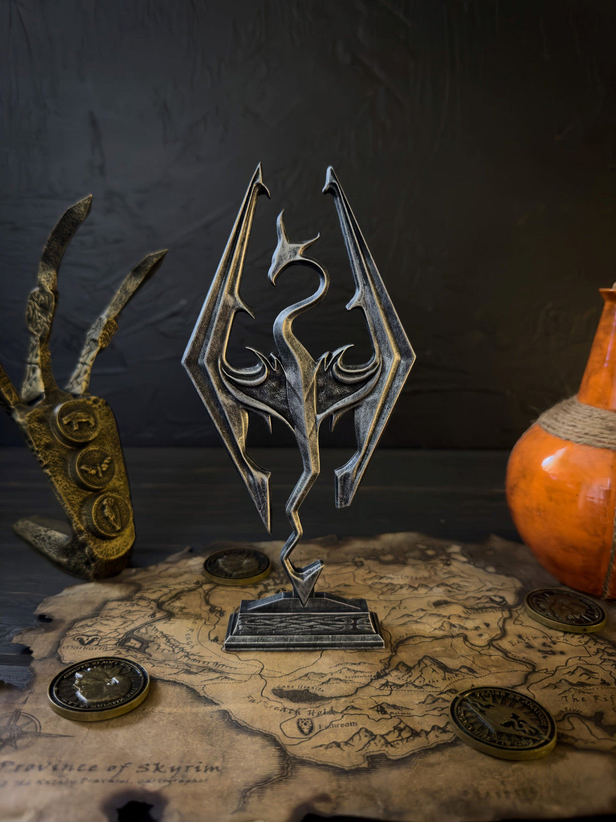 Skyrim Dragon Logo, The Elder Scrolls V Decor, Logo Figurine