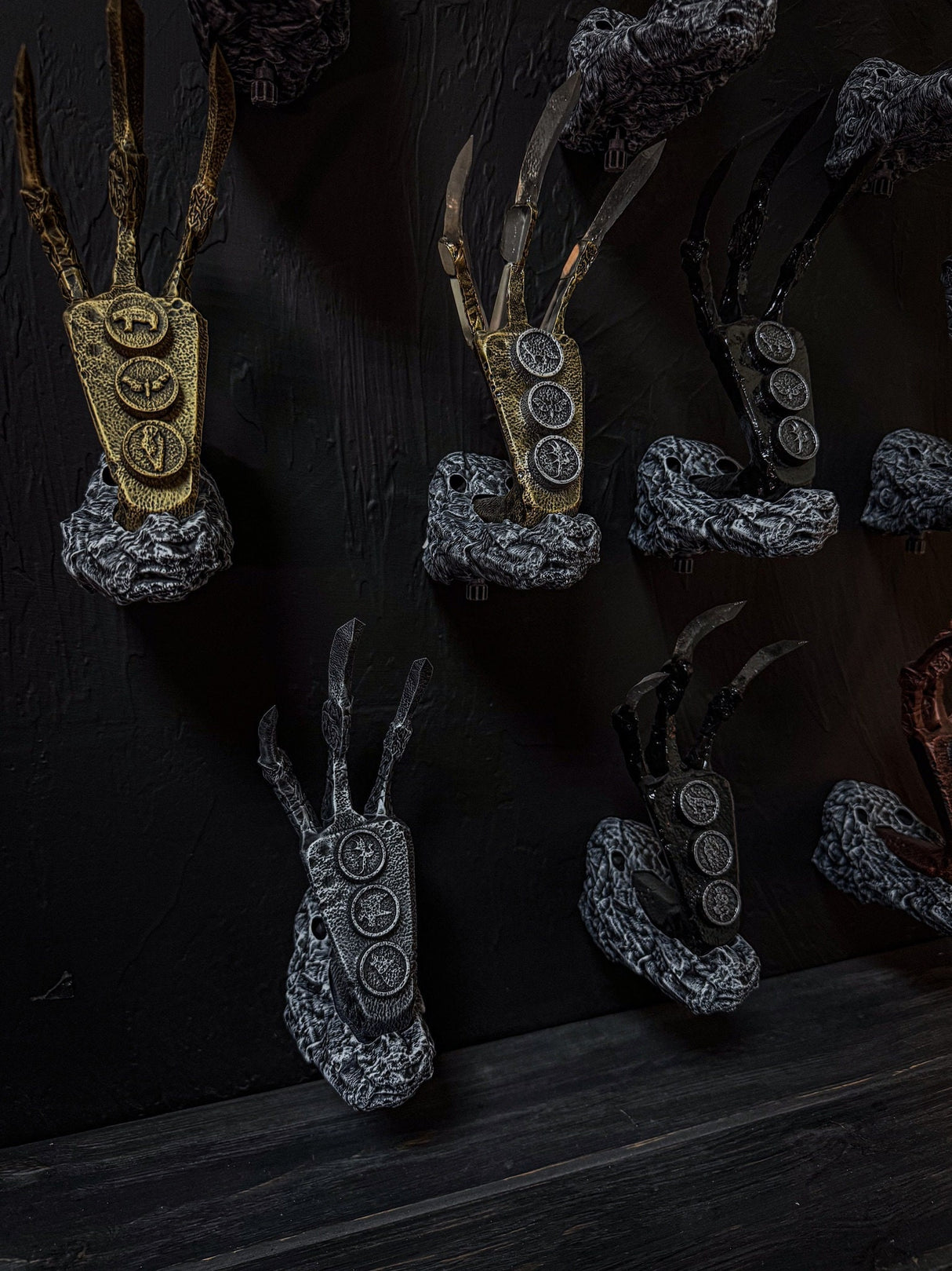 Wall Mounts for Dragon Claws, Set of Mounts, Skyrim Inspired, The Elder Scrolls V, Artifact, Home and Office Decor, Wall Hangings