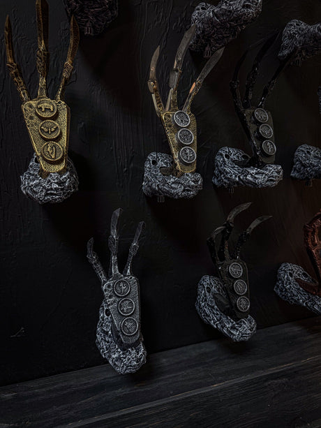 Wall Mounts for Dragon Claws, Set of Mounts, Skyrim Inspired, The Elder Scrolls V, Artifact, Home and Office Decor, Wall Hangings