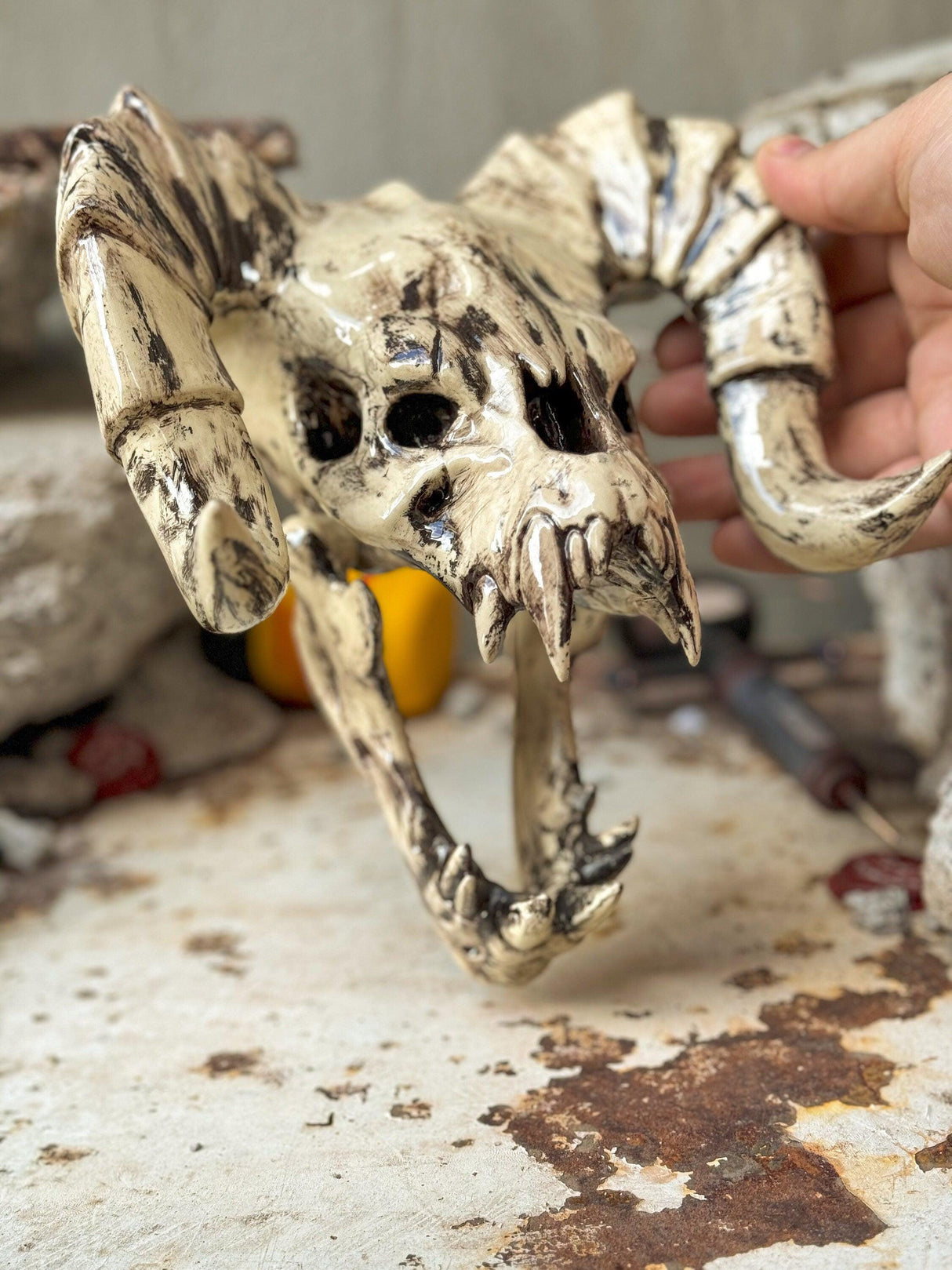 Deathclaw skull fallout, fallout game series inspired statue, 3d-printed props