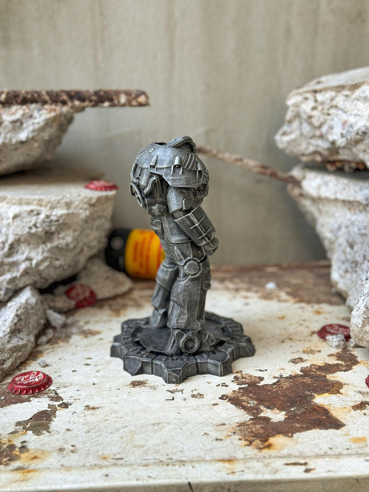 Fallout x-01 power armor model, fallout decor and props, fallout sculpture