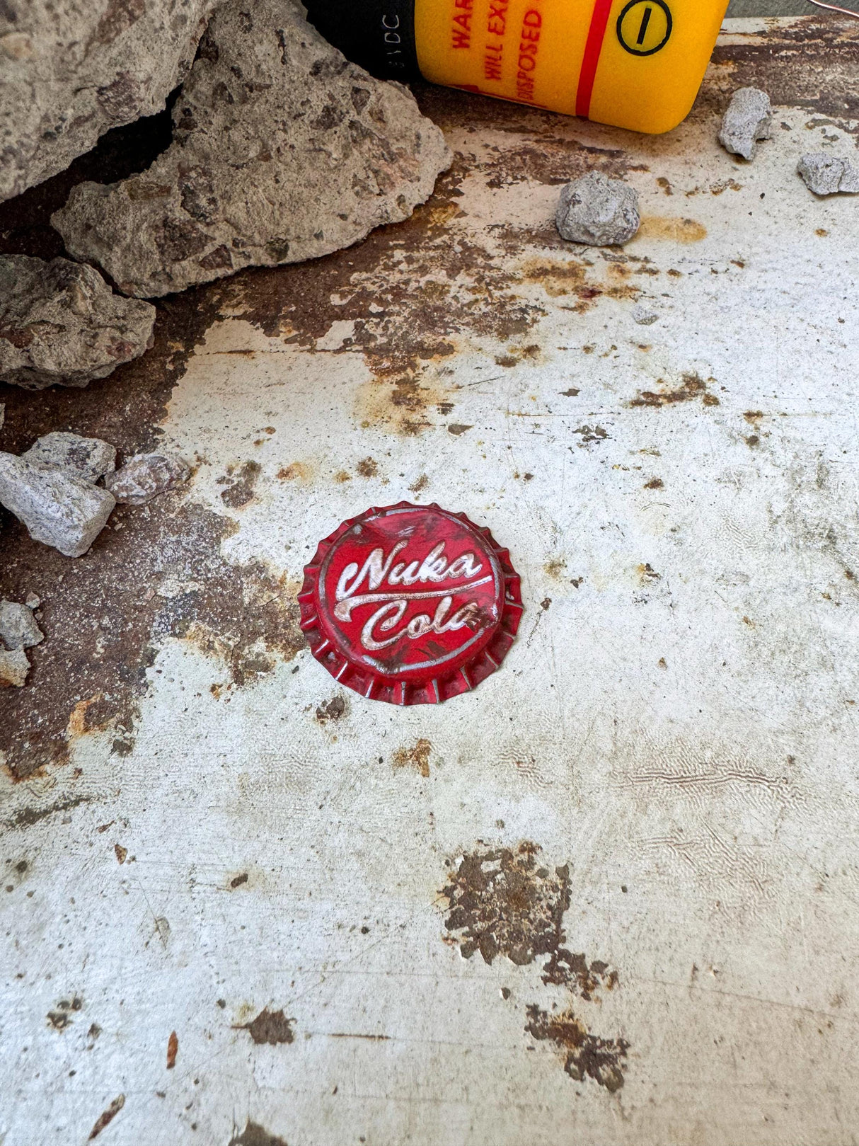 Handmade Weathered Bottle Caps, Fallout Nuke Cola Caps, Props, Gift for Fans, Cosplay Accessory